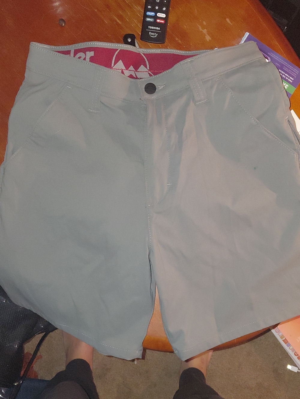 Wrangler Men's Hybrid Shorts in Light Gray
